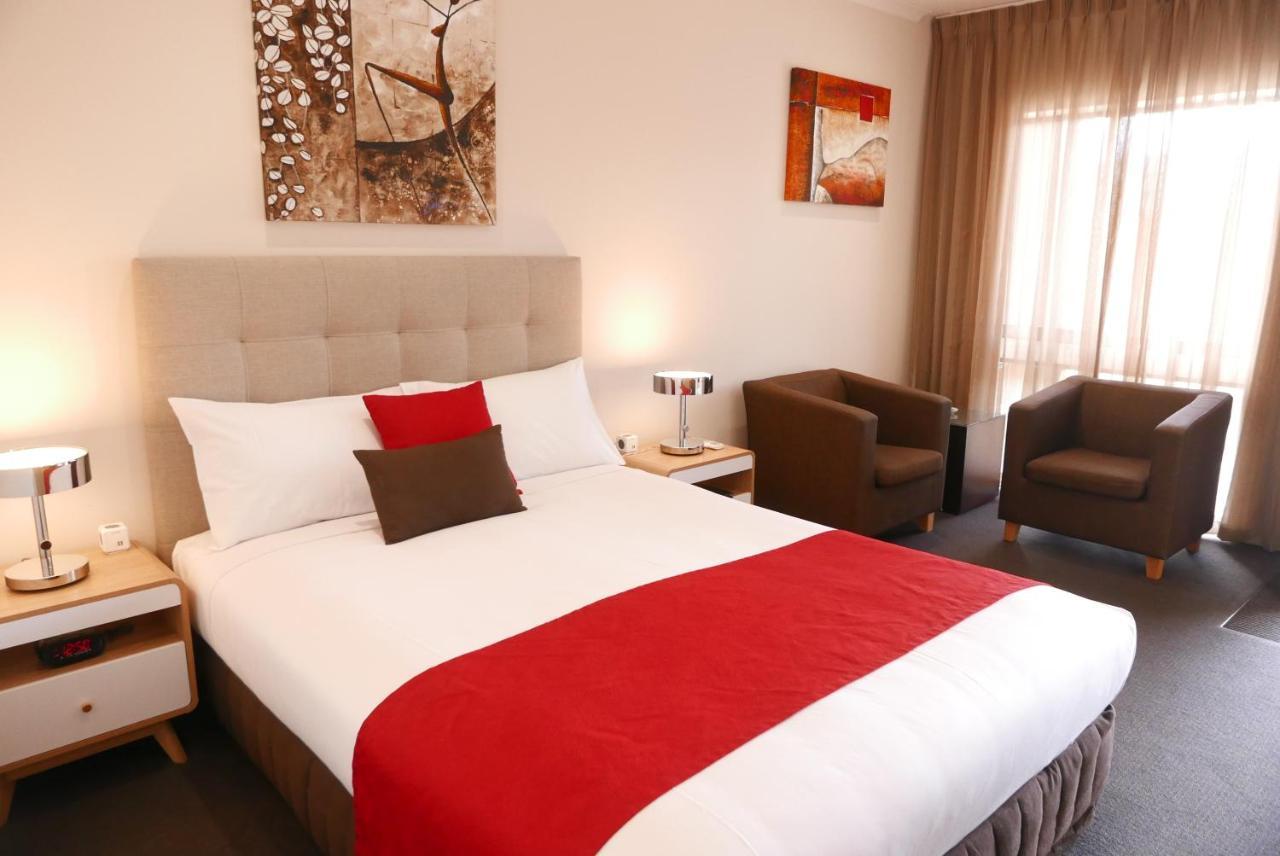 Junction Motel แมรีโบโร ภายนอก รูปภาพ