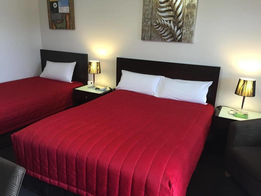 Junction Motel แมรีโบโร ภายนอก รูปภาพ